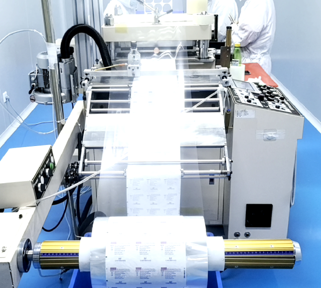 Flat Heat-Sealable EO Sterilized Tyvek PE/PET Laminate Sterilization Pouches Indicators Disposable Tube Bags for Medical