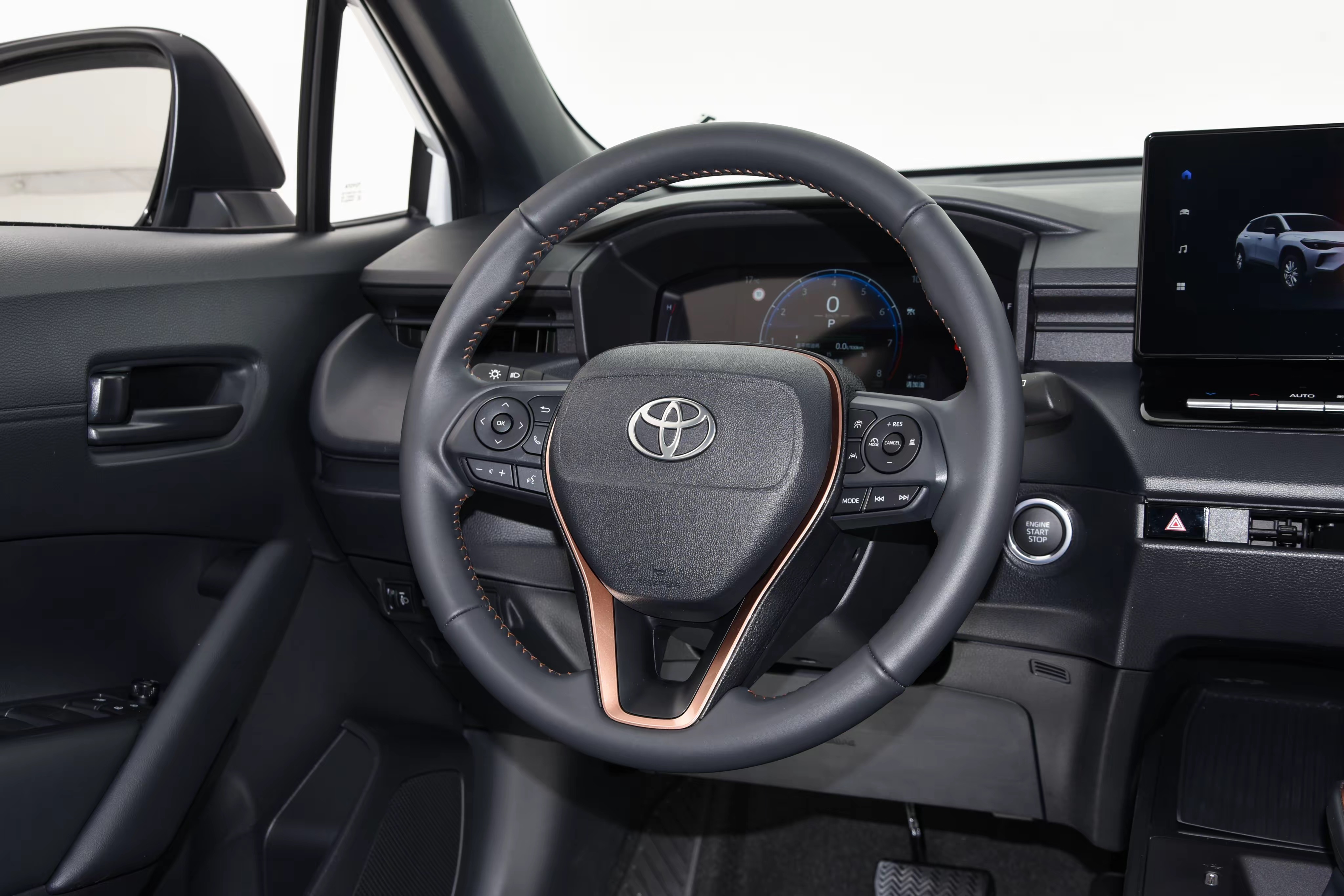 Toyota Frontlander,CheTuan Wang,Toyota Frontlander
