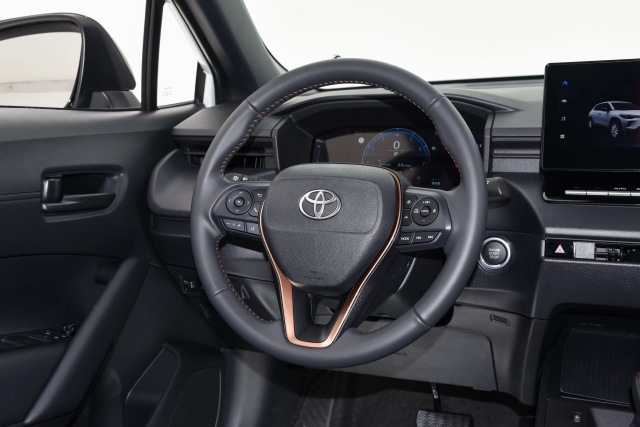 Toyota Frontlander,CheTuan Wang,Toyota Frontlander