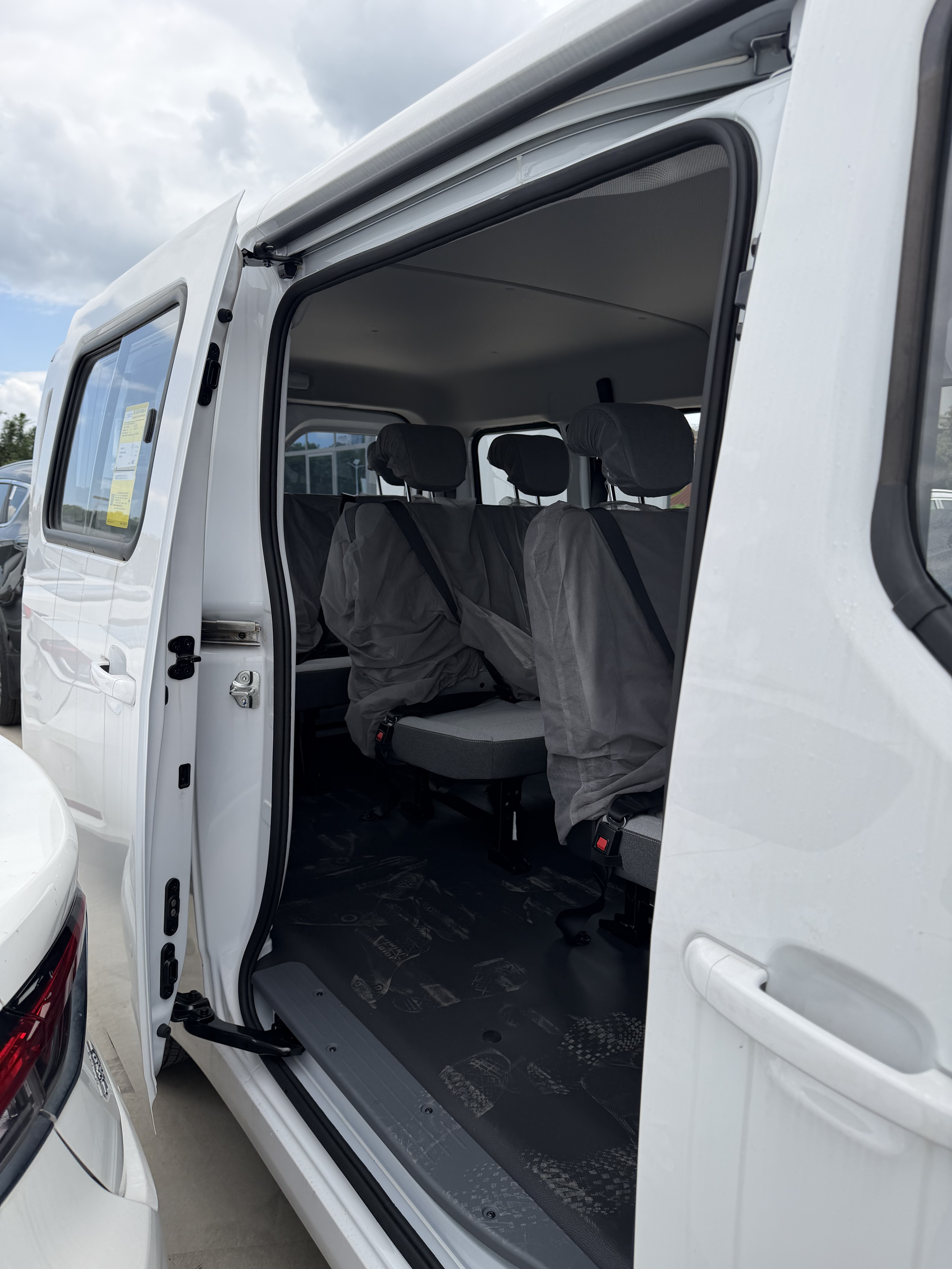 Wuling Yangxing All-Electric Van,CheTuan Wang,Wuling Yangxing All-Electric Van