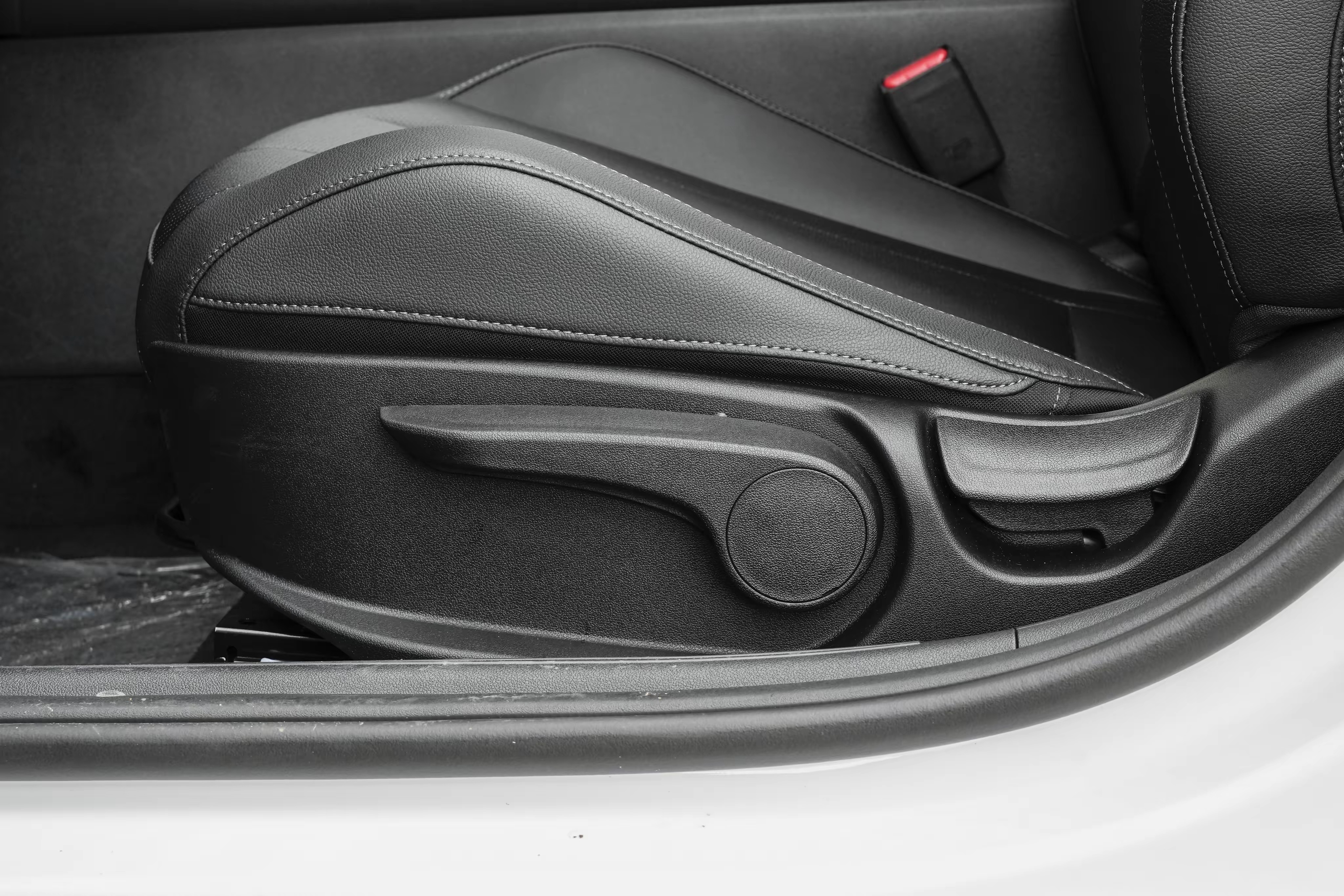 Hyundai Elantra,CheTuan Wang,Hyundai Elantra-CheTuan Wang