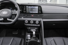 Hyundai Elantra,CheTuan Wang,Hyundai Elantra-CheTuan Wang