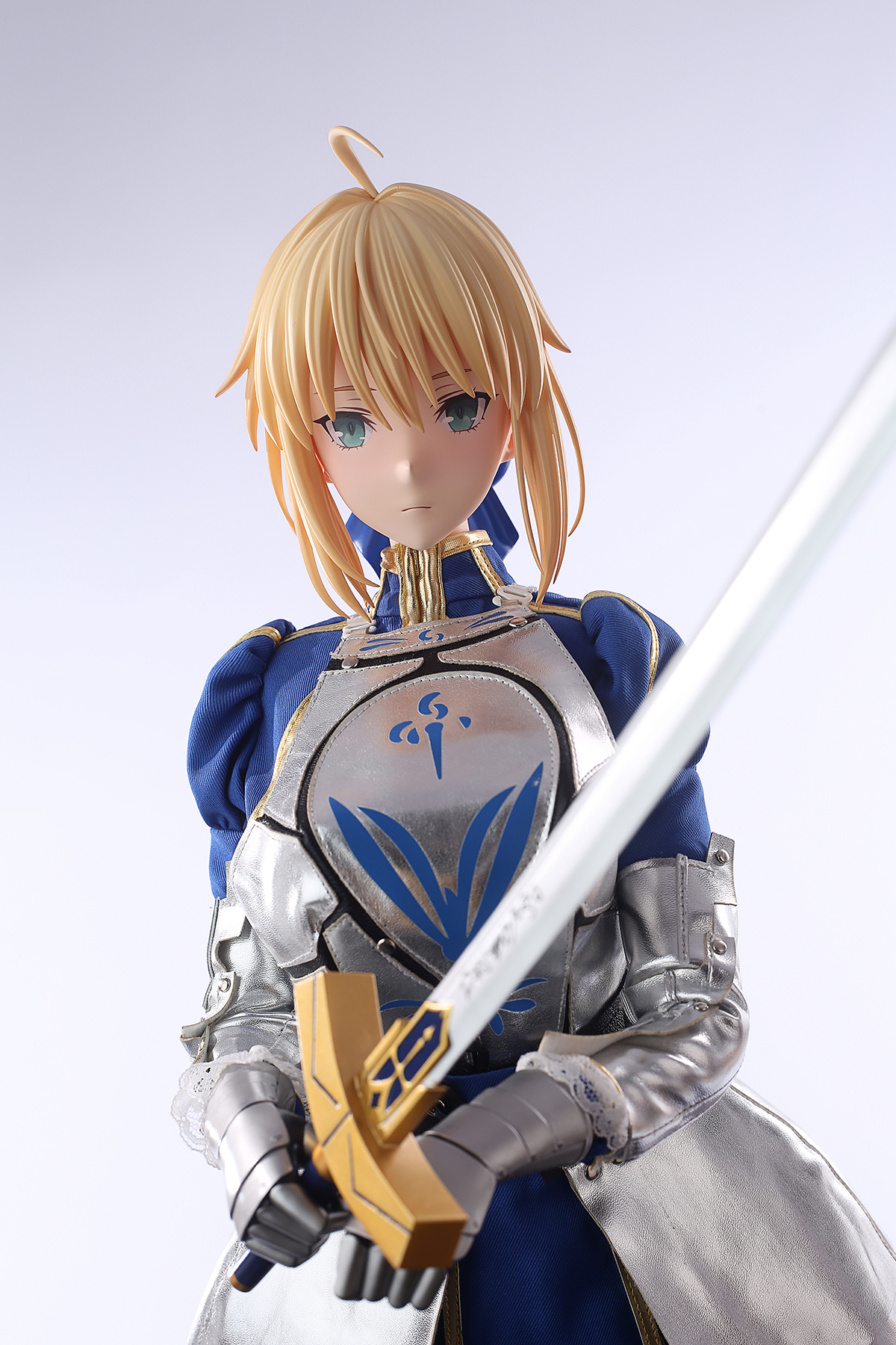 65cm Royal Blue Knight Silicone Anime Doll – Golden-Haired Fantasy Companion