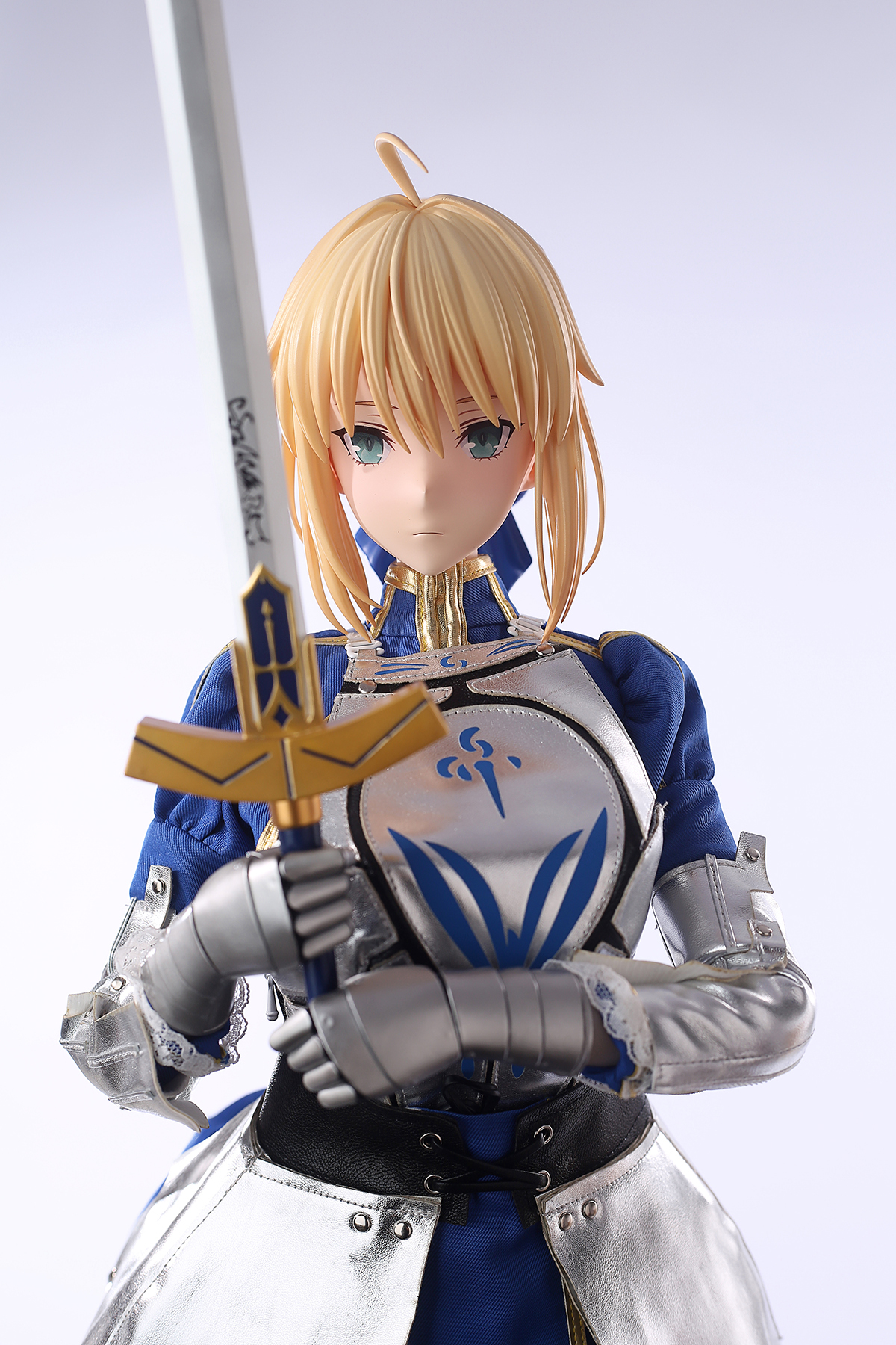 65cm Royal Blue Knight Silicone Anime Doll – Golden-Haired Fantasy Companion