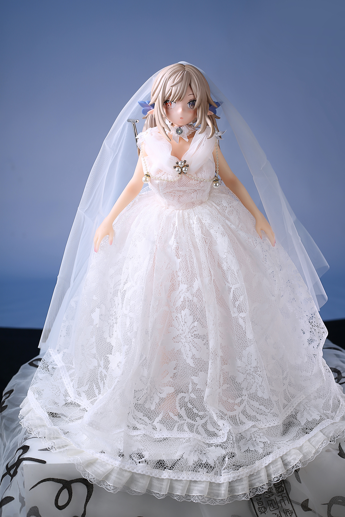 52cm Pure White Elf Silicone Anime Doll – Ethereal Fantasy Companion