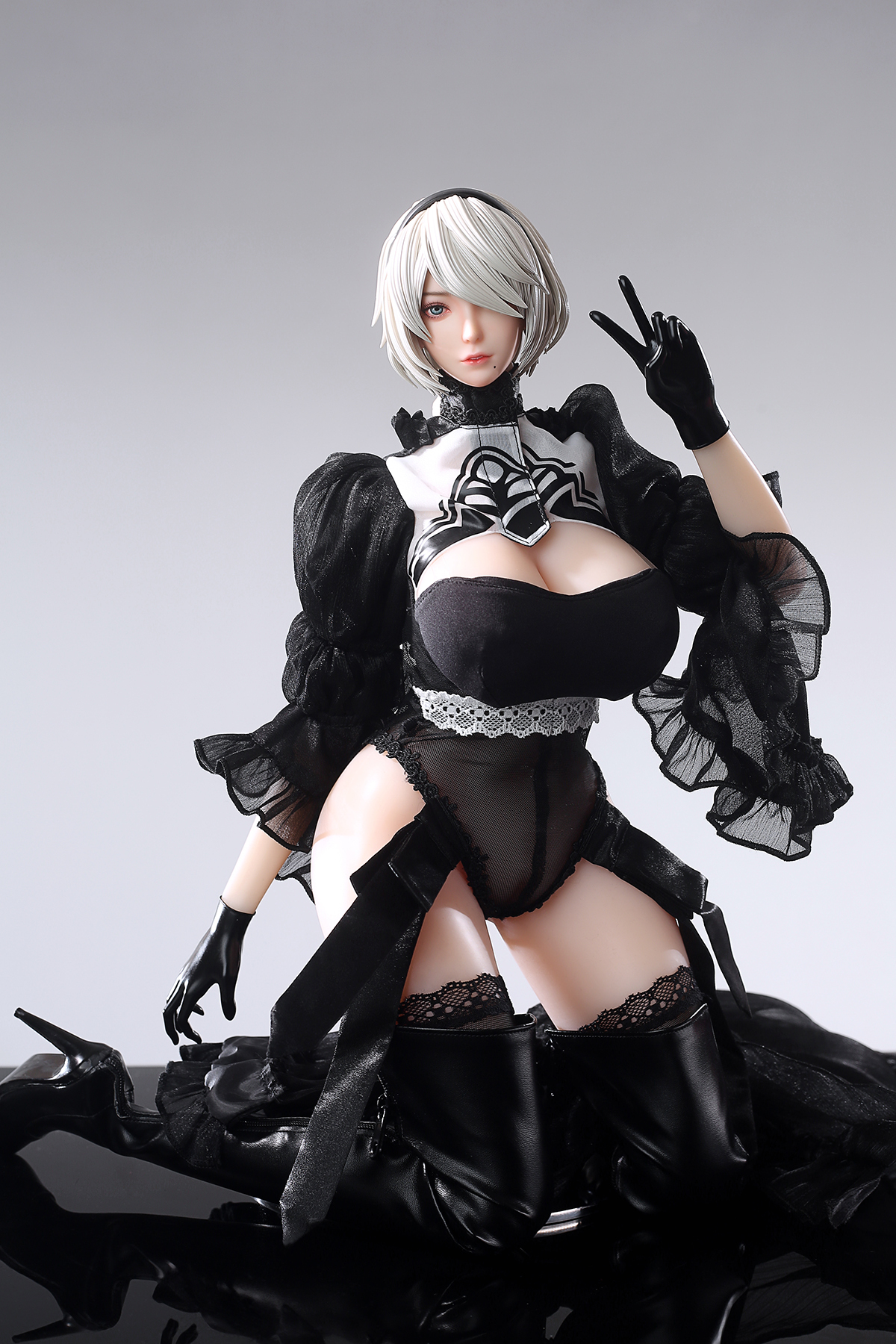 65cm Future Android Silicone Anime Doll – White-Haired Cyber Warrior Companion