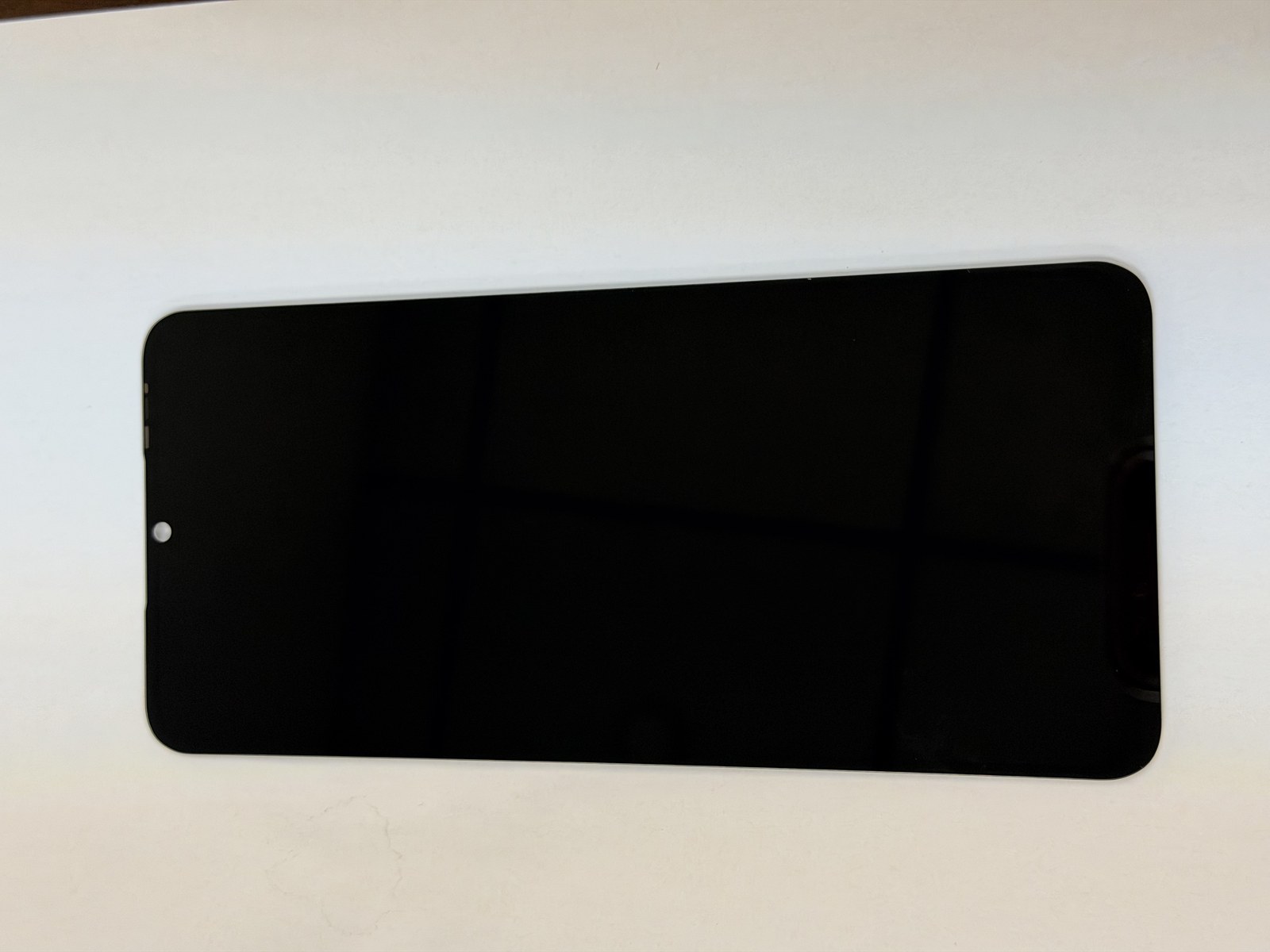 Pantalla itel City 100 LCD Táctil, Calidad HD, Black | Rise LCD