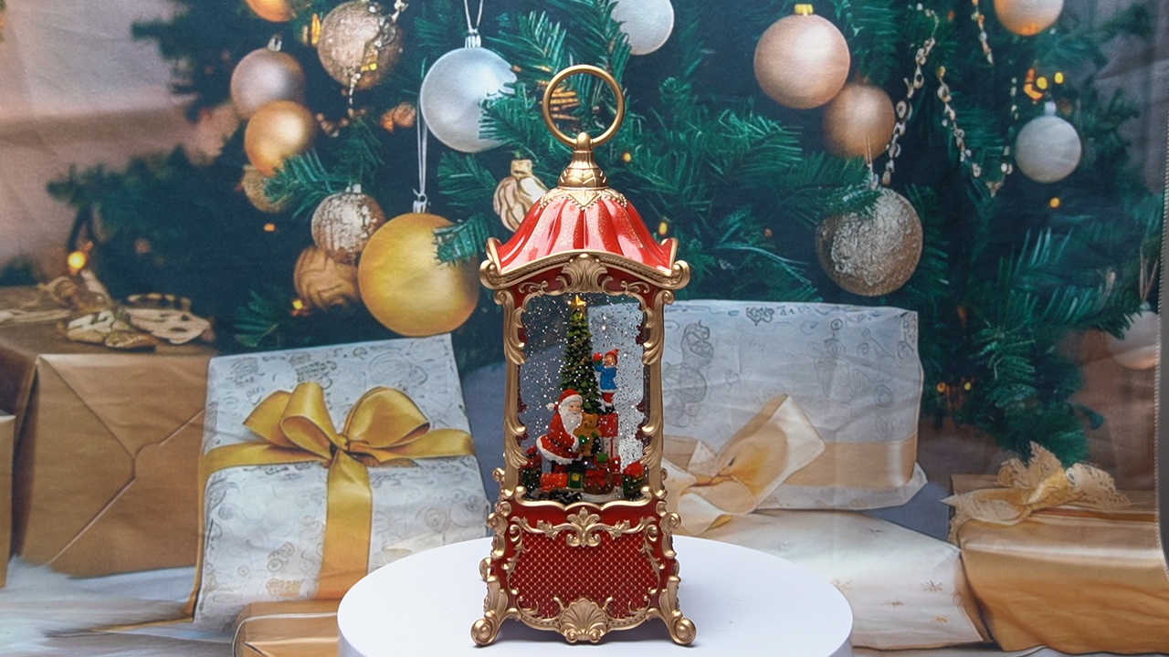 Christmas Pumpkin Snow Globe Lantern