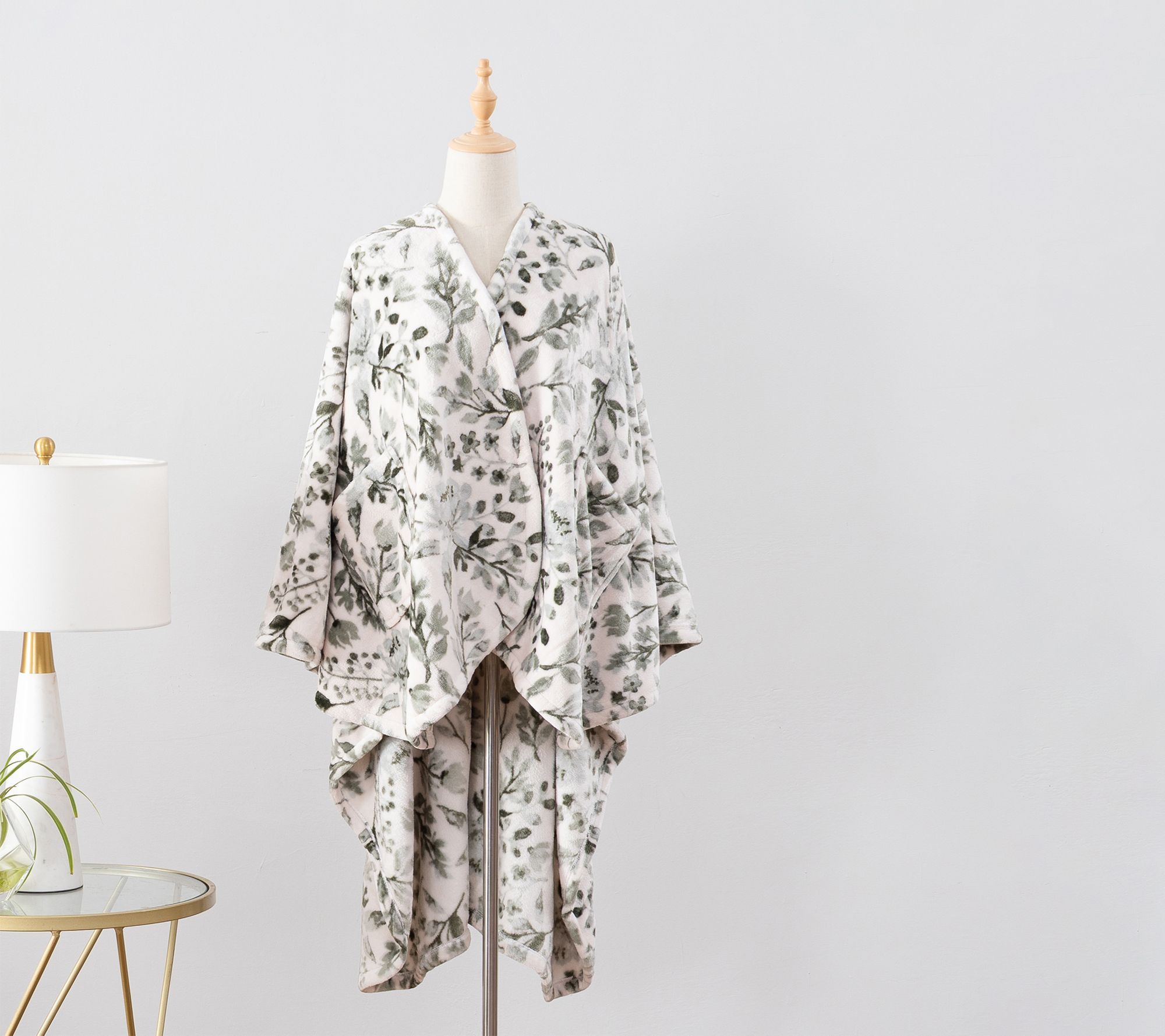 Flowers Botanical Wearable Plush Blanket(With pockets)