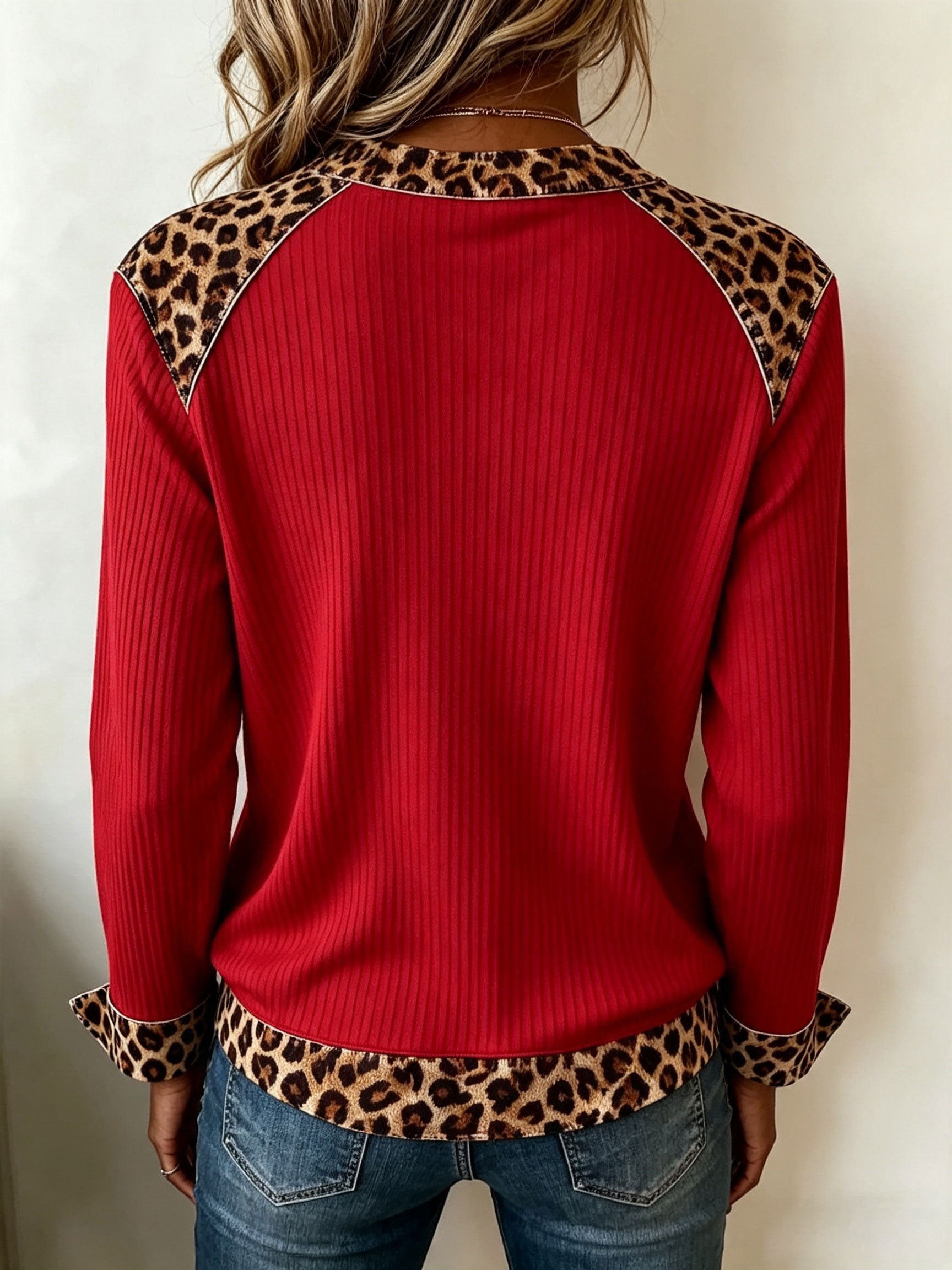 Red Ribbed Knit Leopard Print Patchwork Raglan Long Sleeve Top.