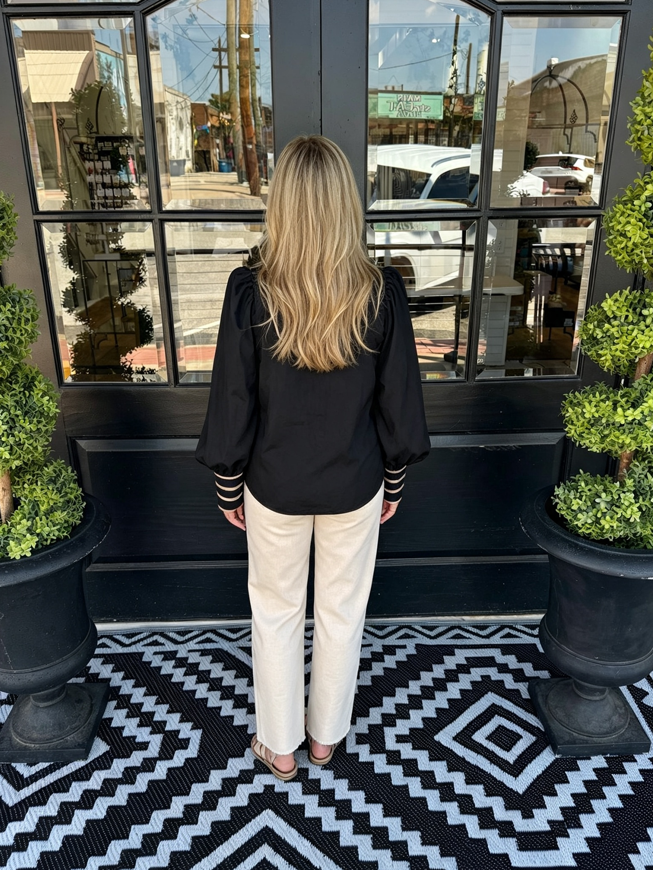 Contrast Piping Tie-Neck Long Sleeve Blouse