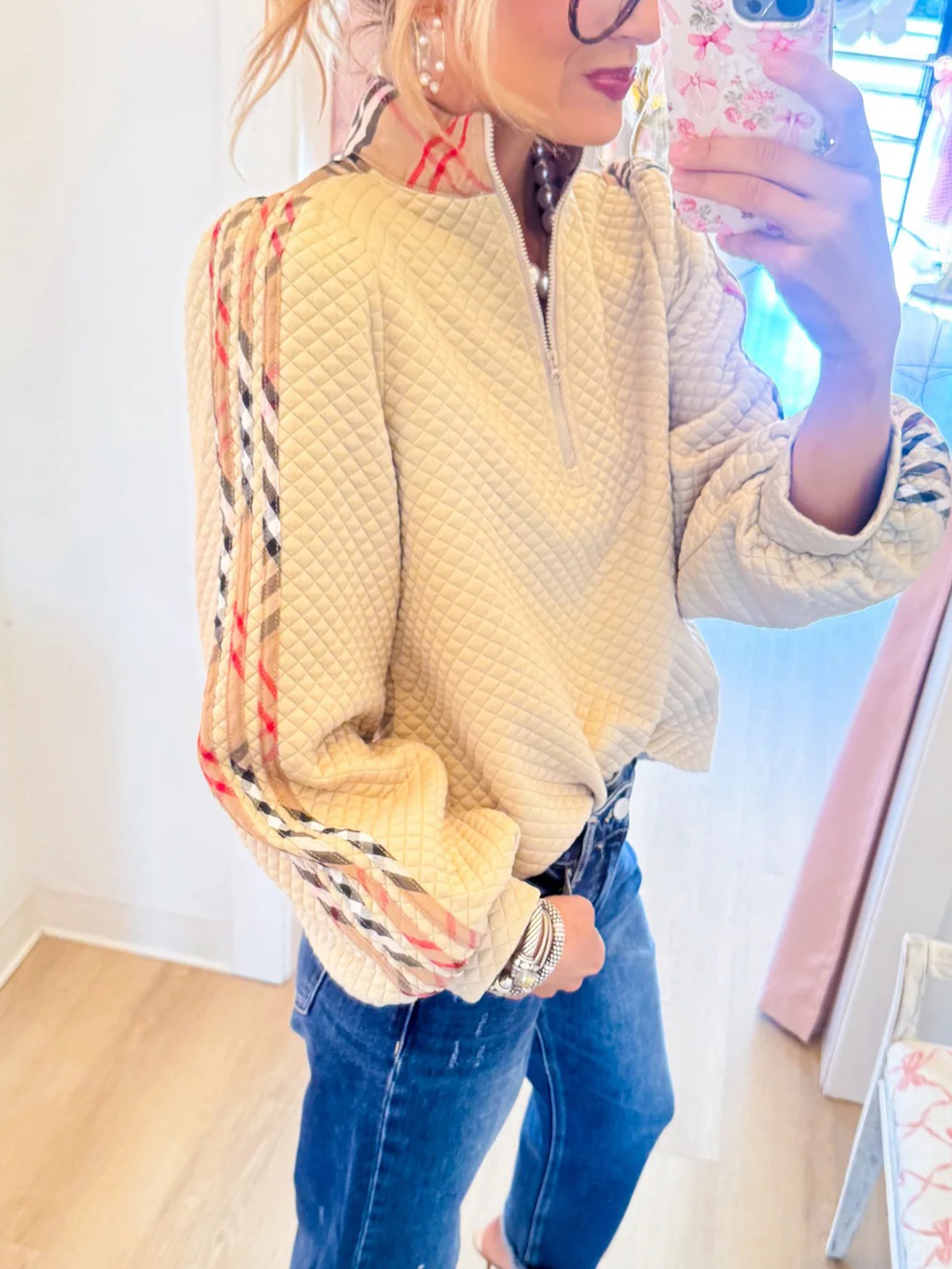 Chic Quilted Half-Zip Pullover with  Lantern Sleeves