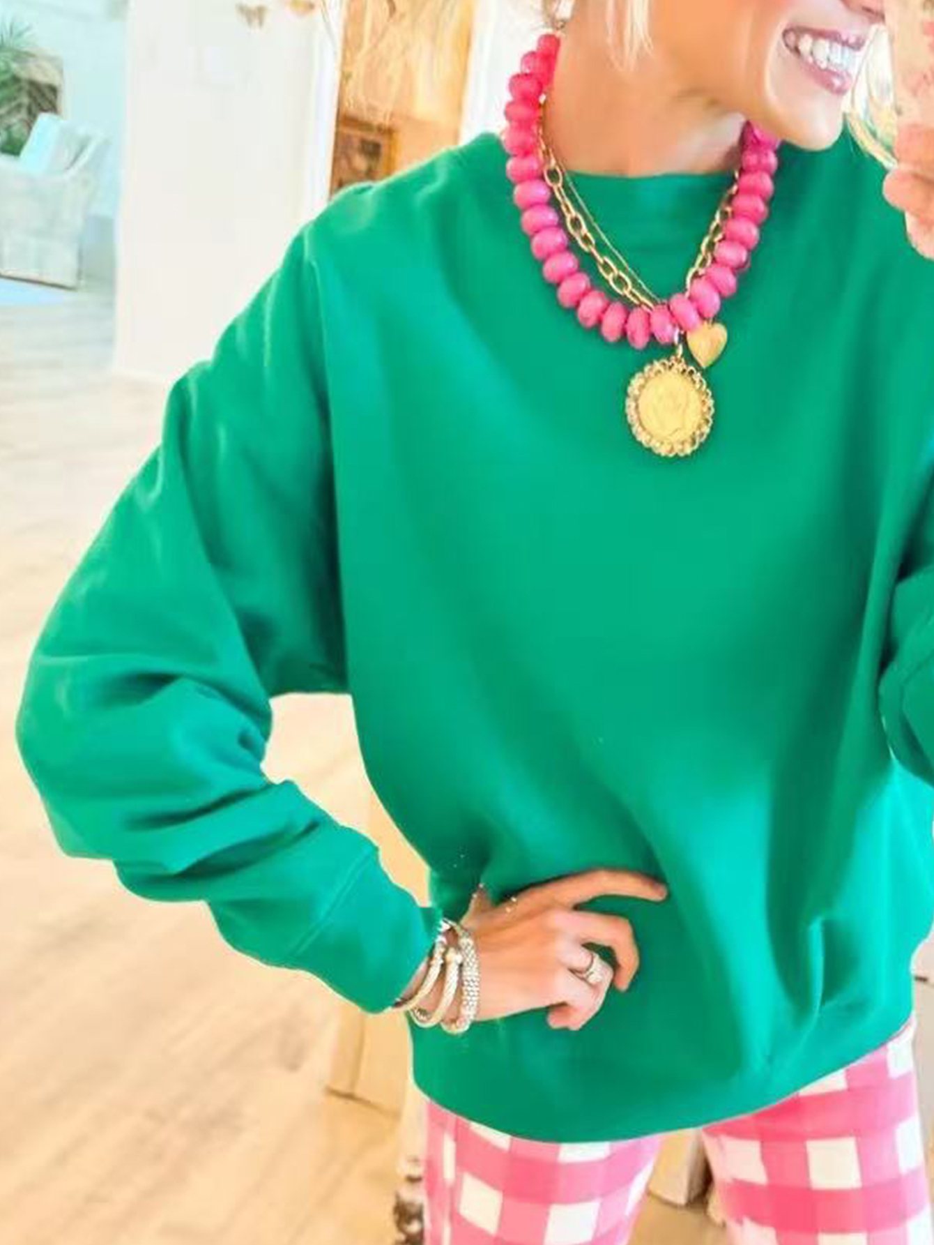 Emerald Green Fleece-Lined Crewneck Sweatshirt with High-Stretch Ribbed Trim