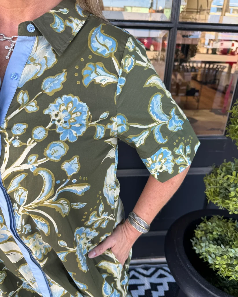 Artistic Floral Print Relaxed Fit Midi Shirt dress
