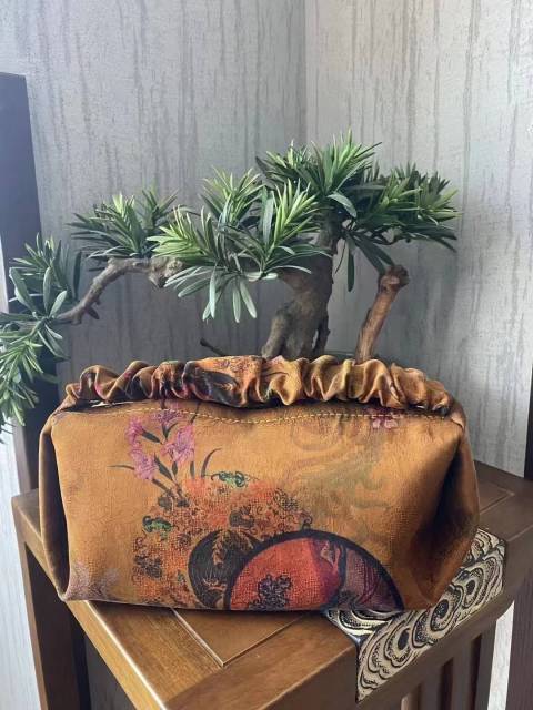 Silk Bag,LANKING TEX,Silk Bag