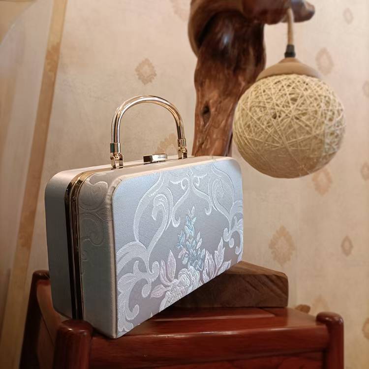 Silk Bag,LANKING TEX,Silk Bag