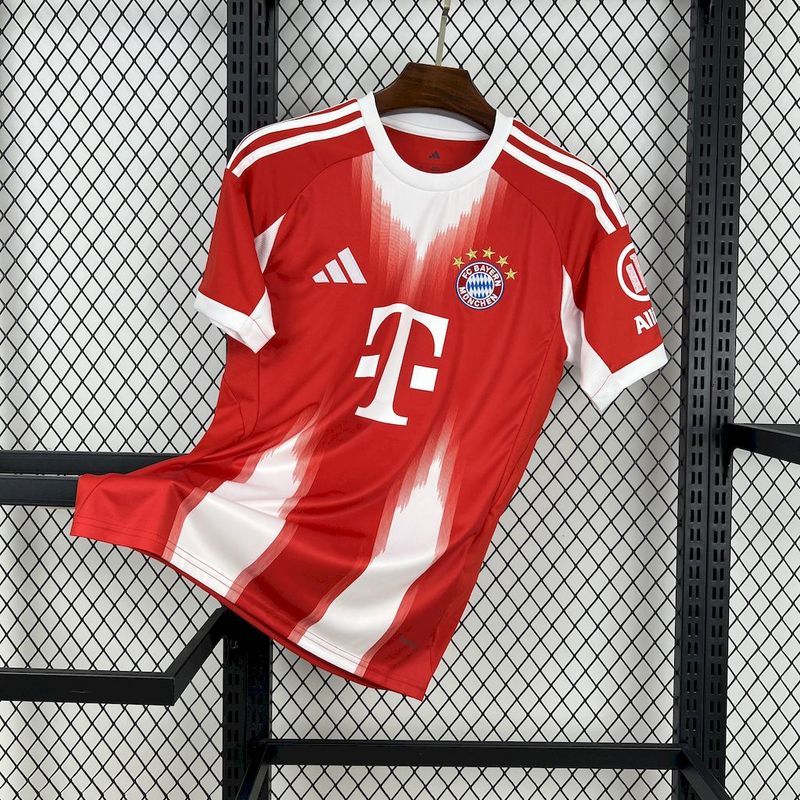 2025-26 Bayern Munchen Home Football jersey