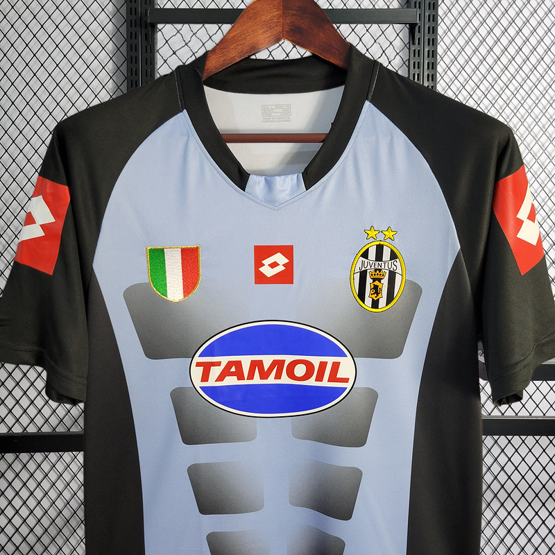 Retro 2002-03 Juventus Retro goalkeeper away Football jersey