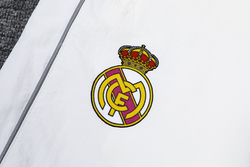 Player Real Madrid Windbreaker Kit Retro
