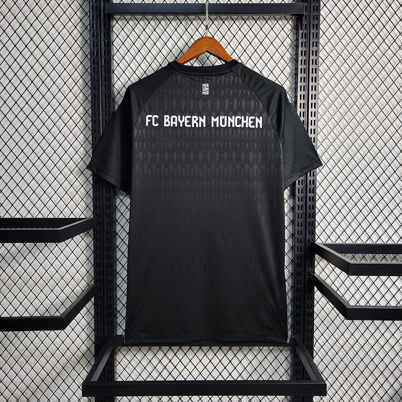 2023-24 Bayern Munchen goalkeeper Football jersey