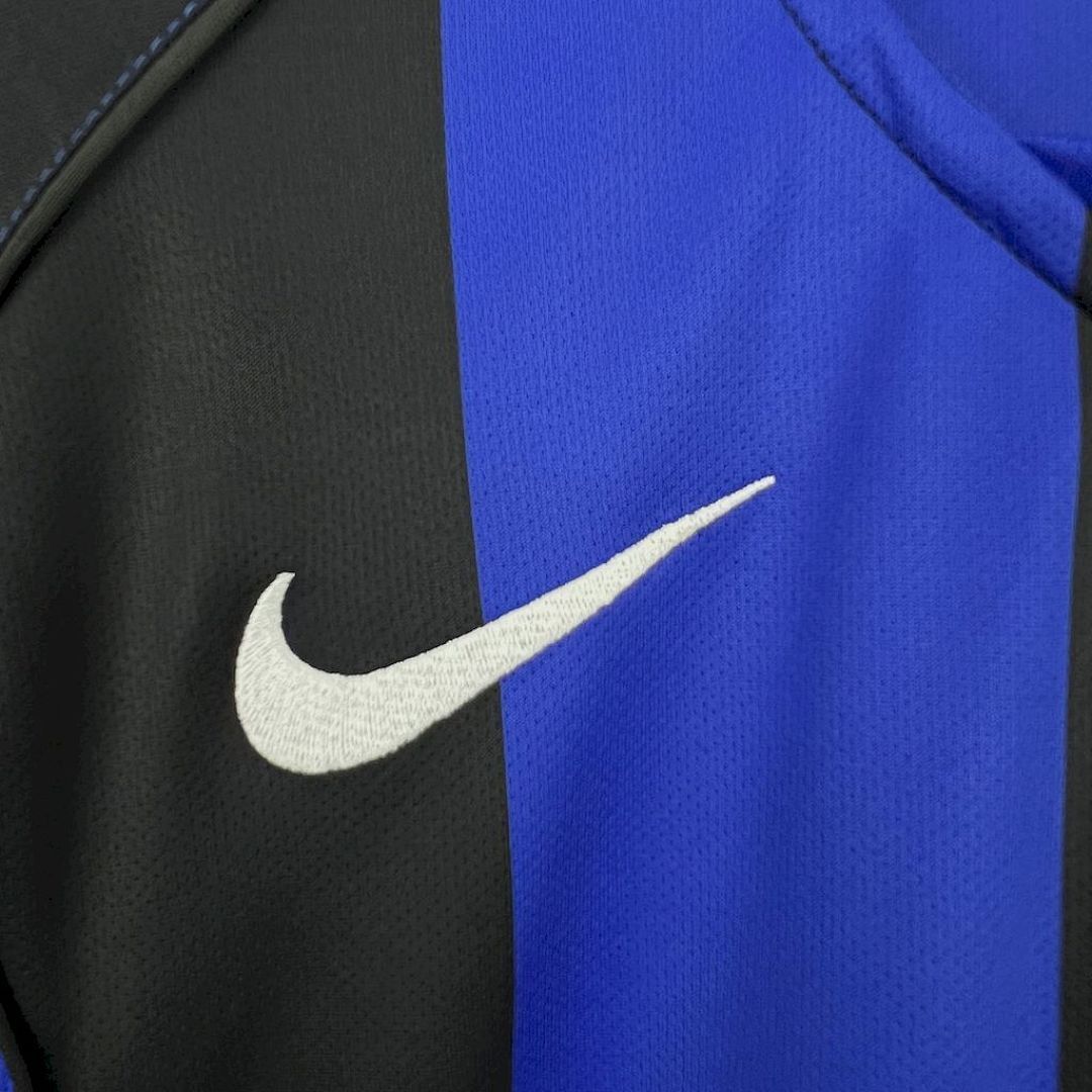 retro 2004-05 Inter Milan Home Retro football jersey