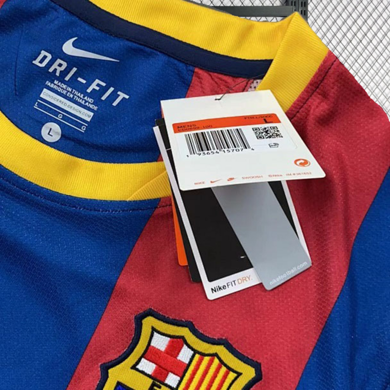 Retro Player 2010-11 Barcelona Home Retro Football jersey