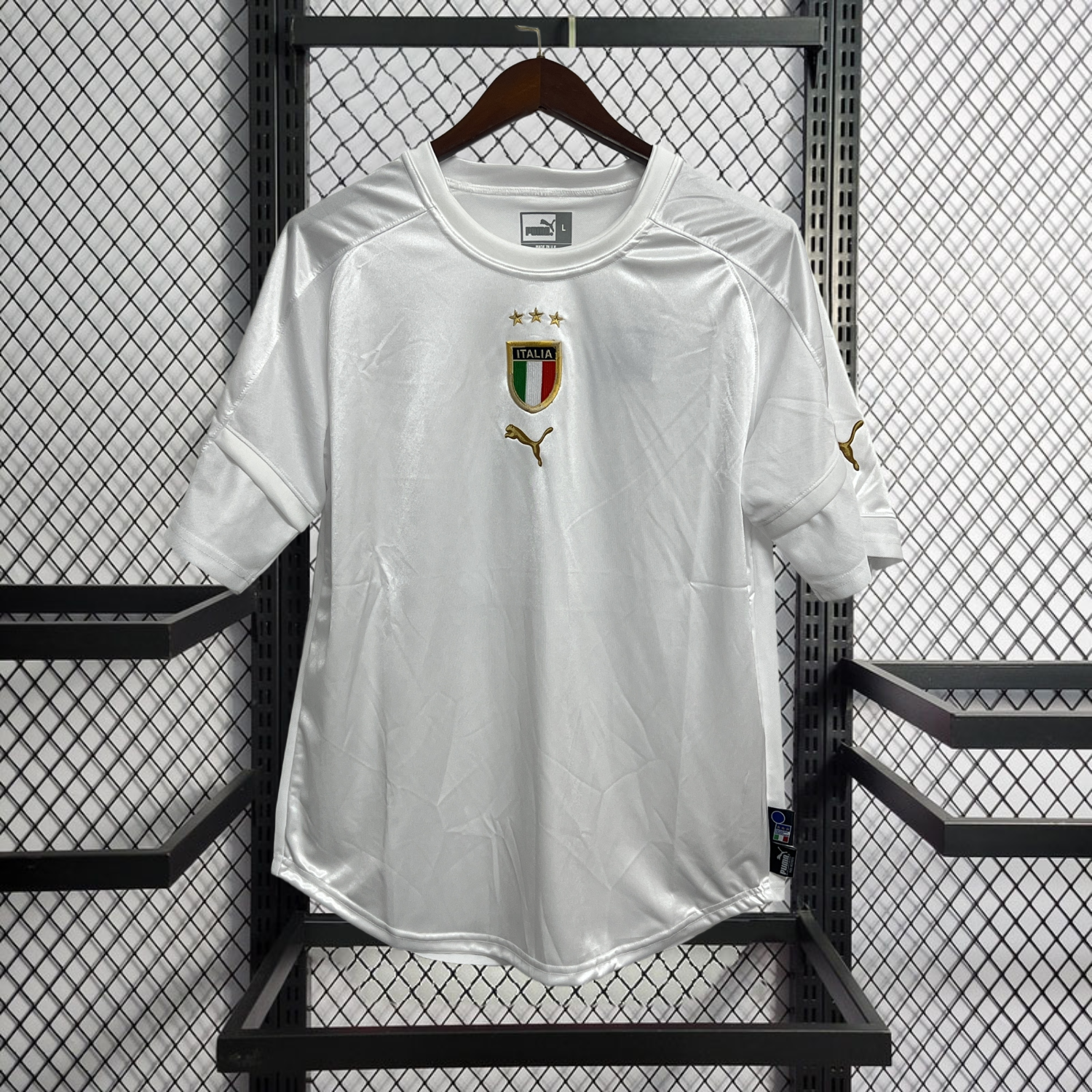 Retro 2004 Italy Away Retro football jersey
