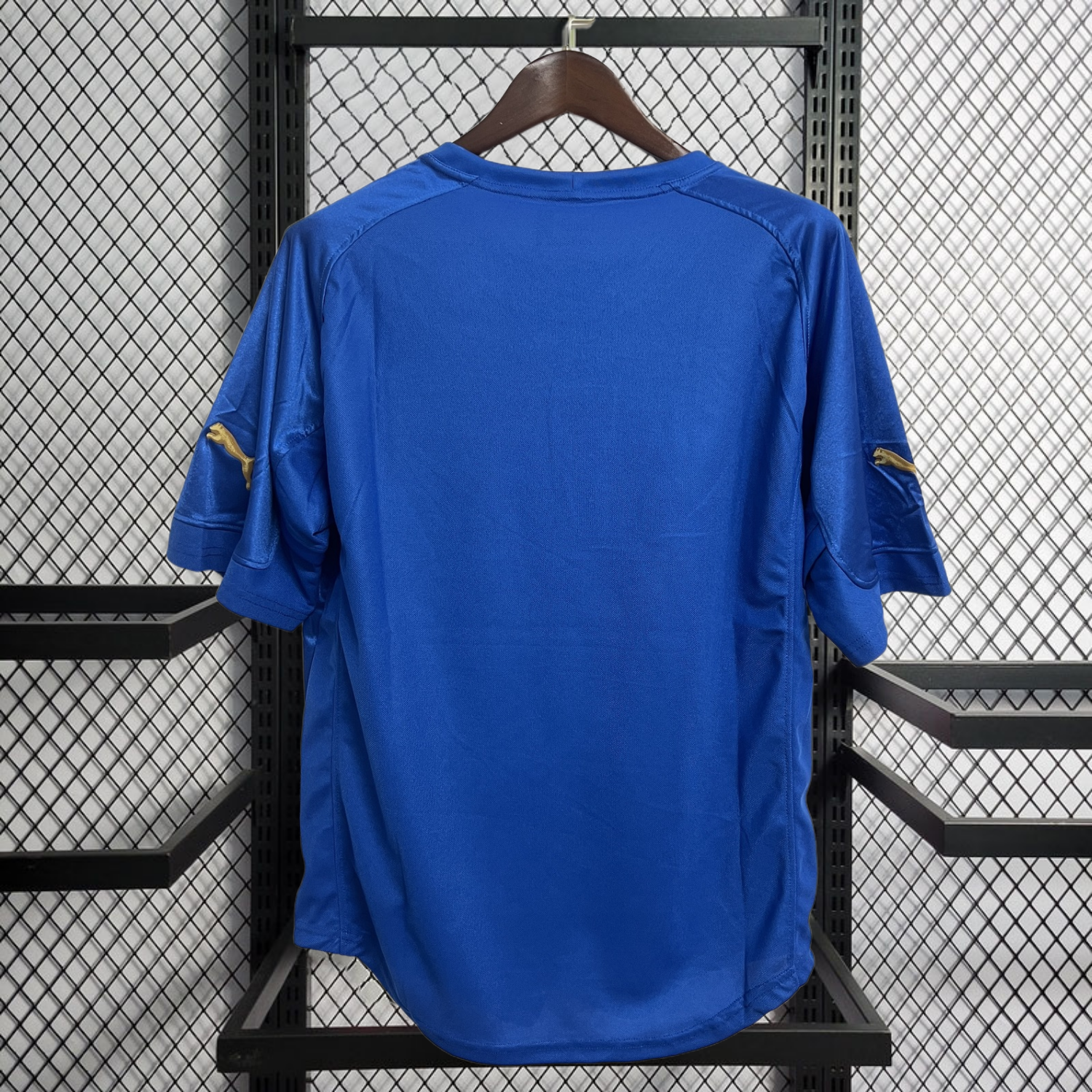 Retro 2004 Italy Home Retro football jersey
