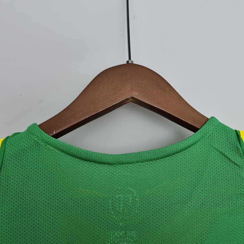 Retro 2004-06 Brazil home retro RONALDINHO KAKA CAFU R.CARLOS RONALDO Football jersey