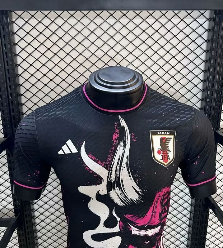 Player 2024-25 Japan Purple Dragon Black Warrior Warrior Football jersey