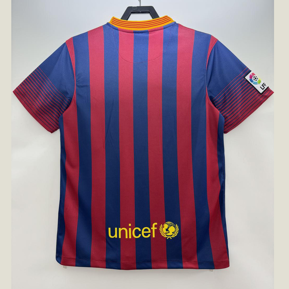 Retro 2013-14 Barcelona Home Retro MESSI PIQUE XAVI A.INISTA PUYOL Football jersey