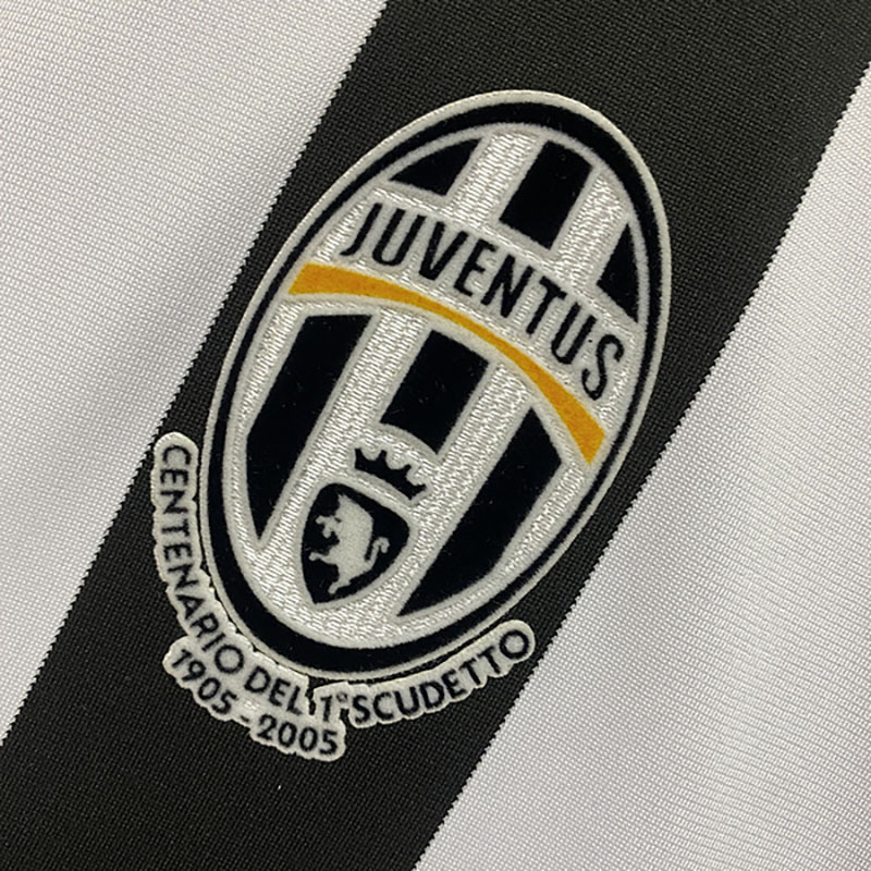 Retro 2005-06 Juventus Home Retro Football jersey