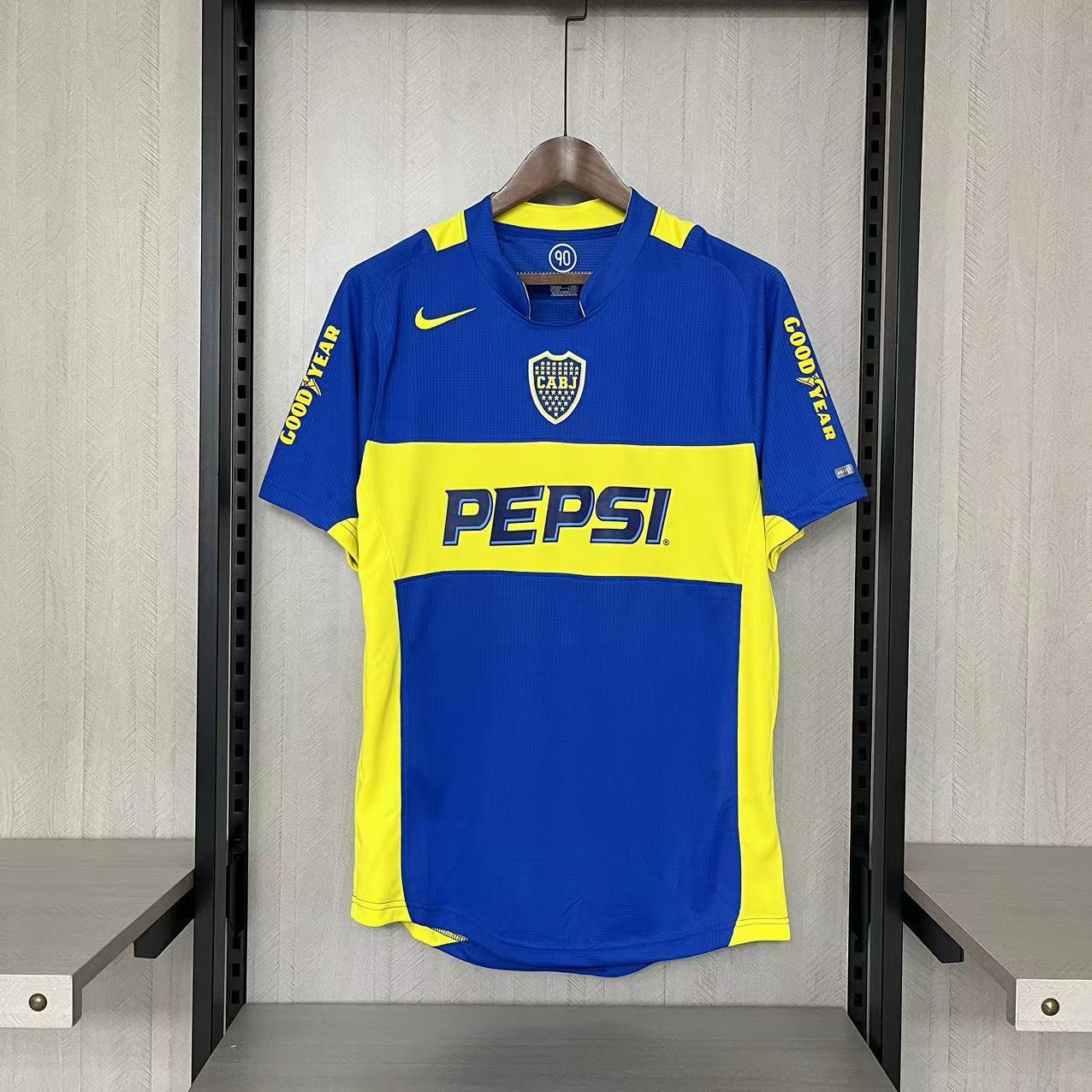 Retro 2004-05 Boca Juniors home Retro Football jersey
