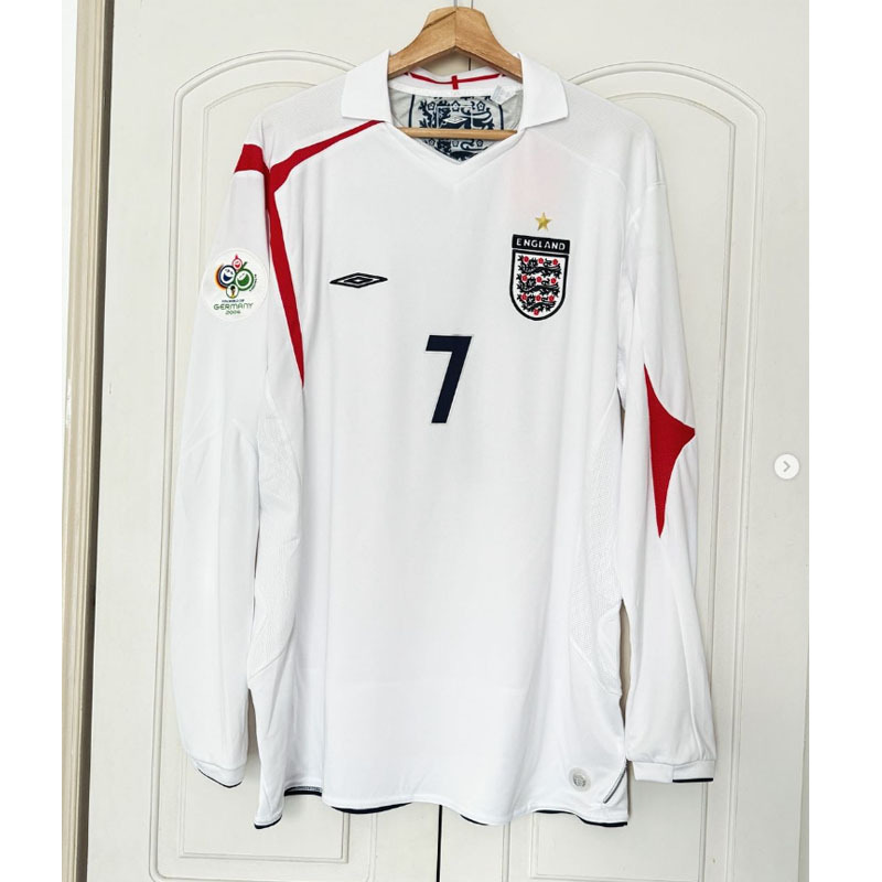 Retro 2006 England Home Retro Long Sleeves Football jersey