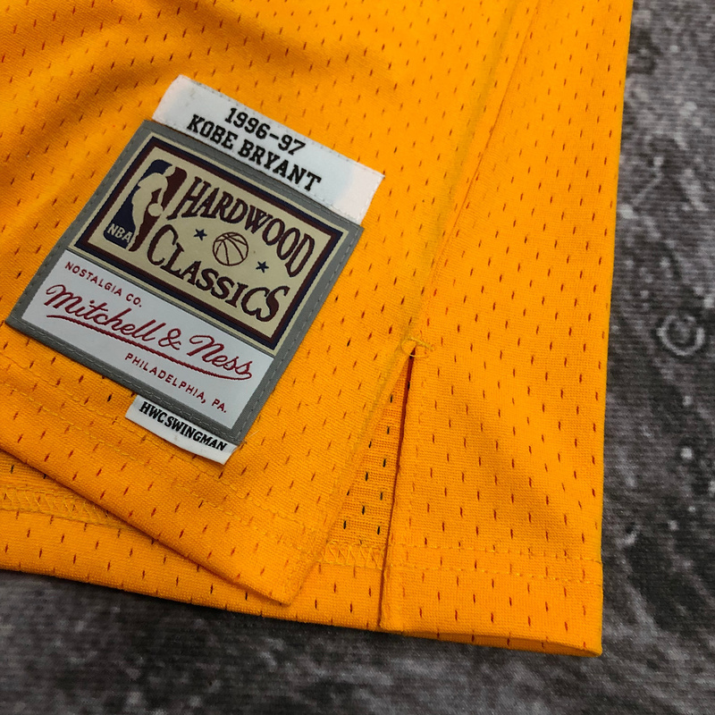 1996-97 NBA Lakers  8 BRYANT Basketball Jersey