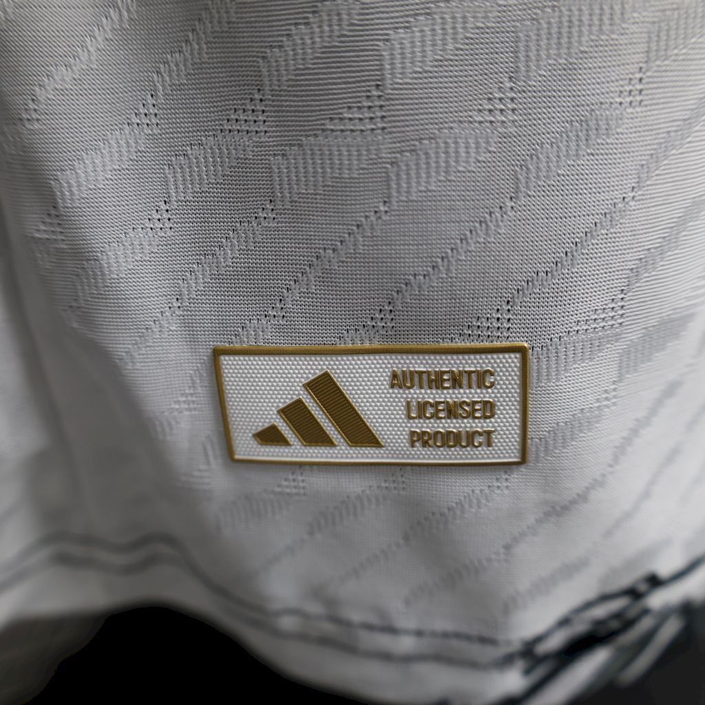 Player 2025-26 Japan そん ごくう Special Edition Football jersey