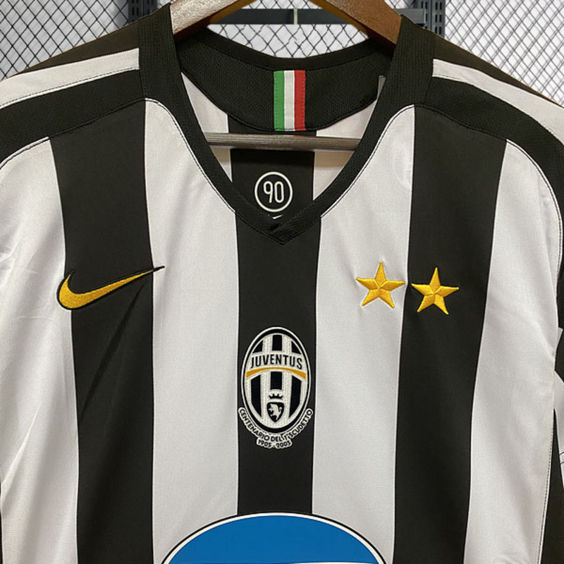 Retro 2005-06 Juventus Home Retro Football jersey