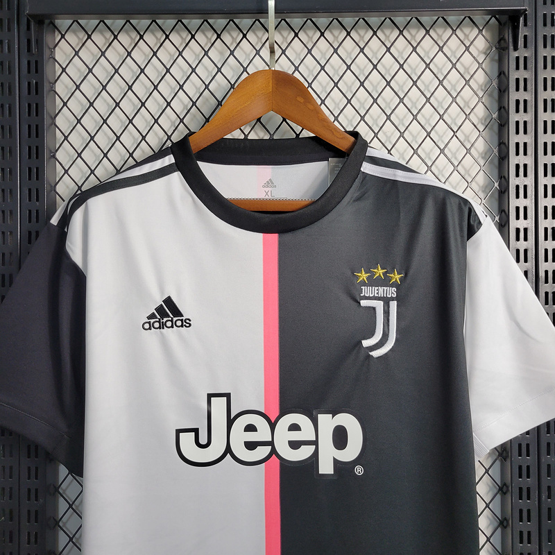 Retro 2019-20 Juventus Home Retro Ronaldo Bonucci Danilo DYBALA Football jersey