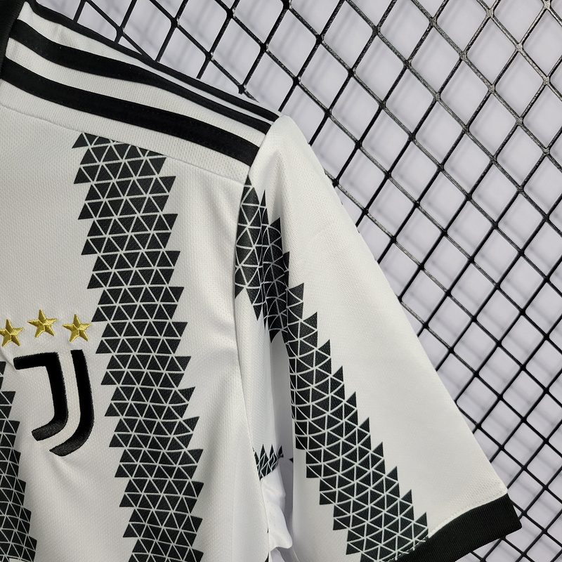 2022-23 Juventus Home VLAHOVIC Di Maria Chiesa Pogba McKennie Football jersey
