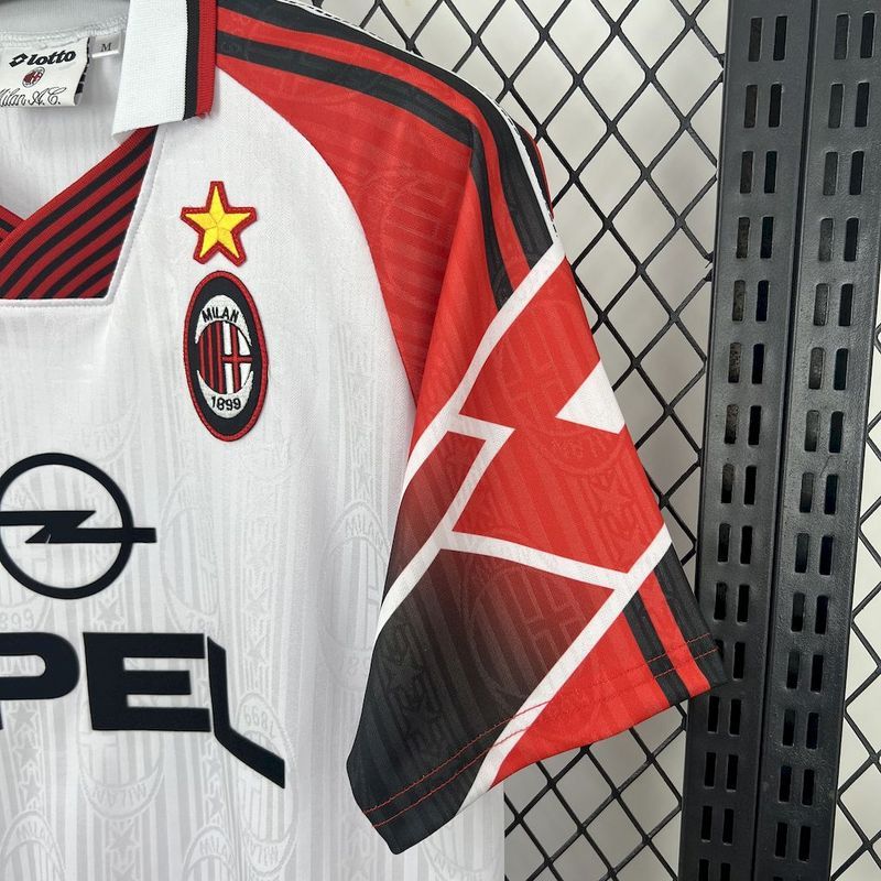 Retro 1997-98 AC Milan Retro BAGGIO BARESI VIEIRA ALBERRTINI Football jersey