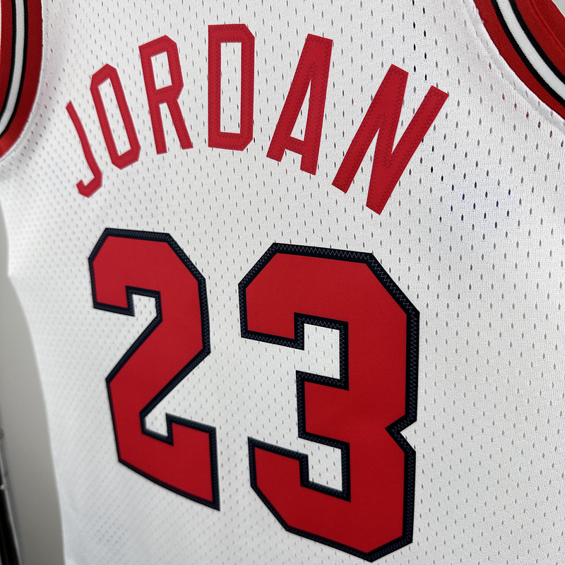 1984 NBA Chicago Bulls (23 JORDAN) Basketball Jersey