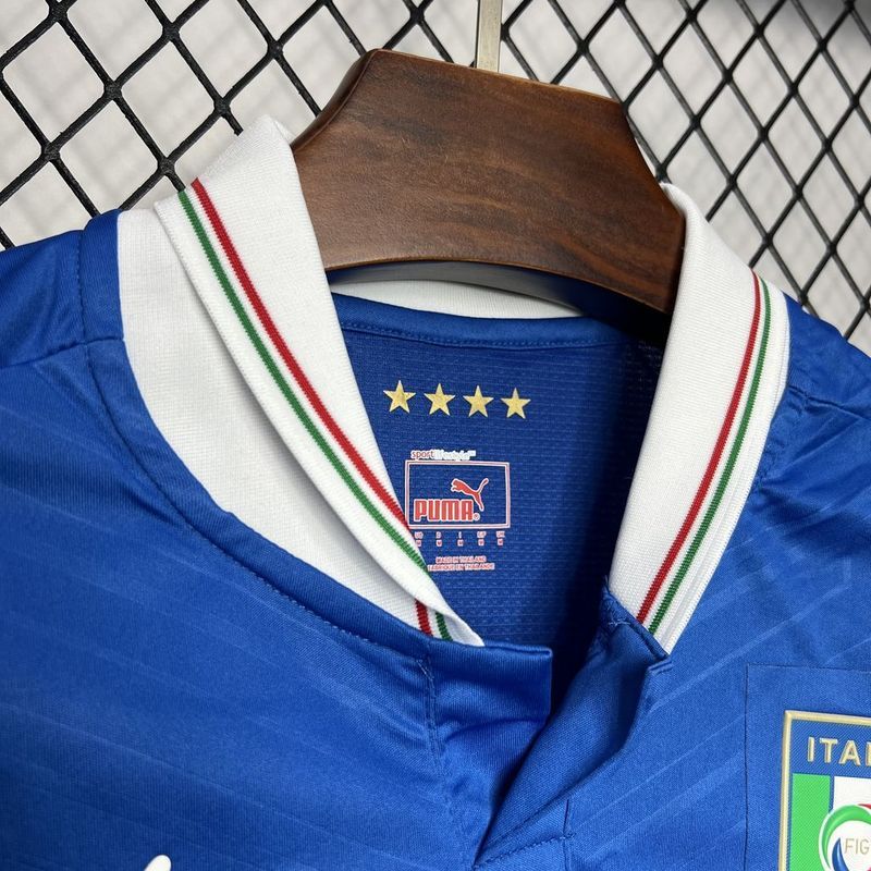 Retro  2012 Italy home Retro Football jersey