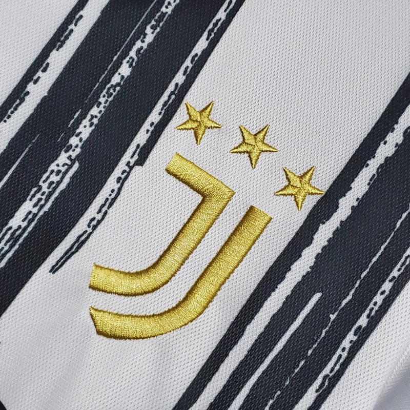 Retro 2020-21 Juventus Home Retro Football jersey