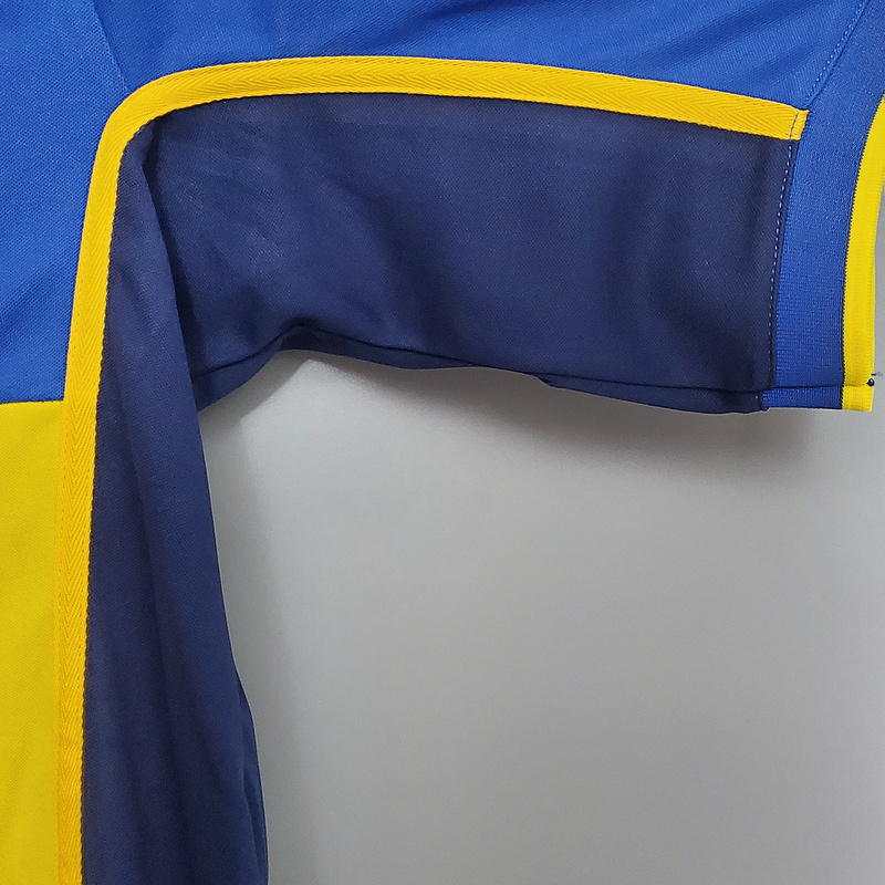 Retro 2002 Boca Juniors home Retro Football jersey