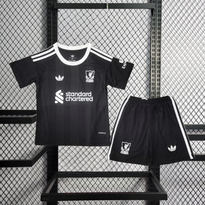 2025-26 Liverpool black goalkeeper kids Football jersey