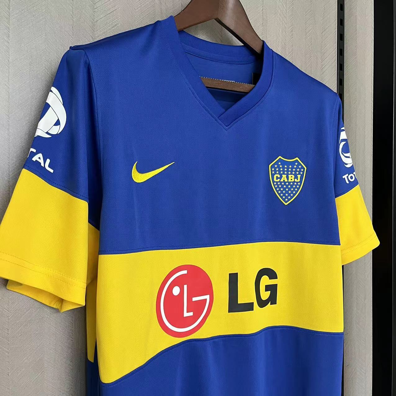 Retro 2011-12 Boca Juniors home Retro Football jersey