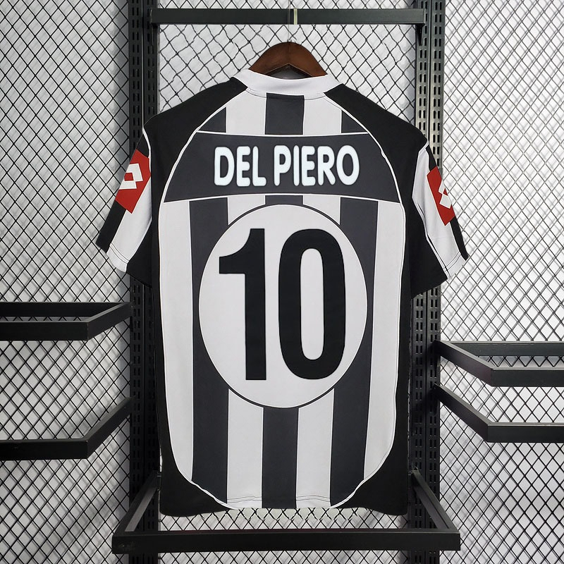 Retro 2002-03 Juventus home Retro ZAMBROTTA DEL PIERO NEDVED Football jersey