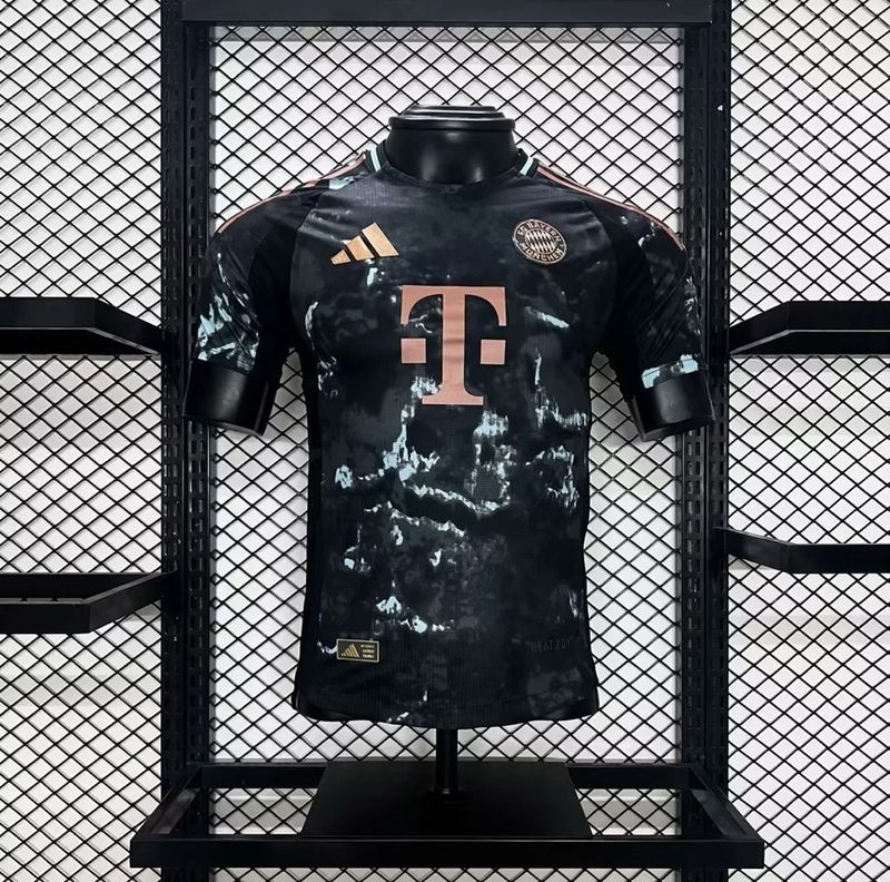 Player 2024-25 Bayern Munchen AWAY Football jersey