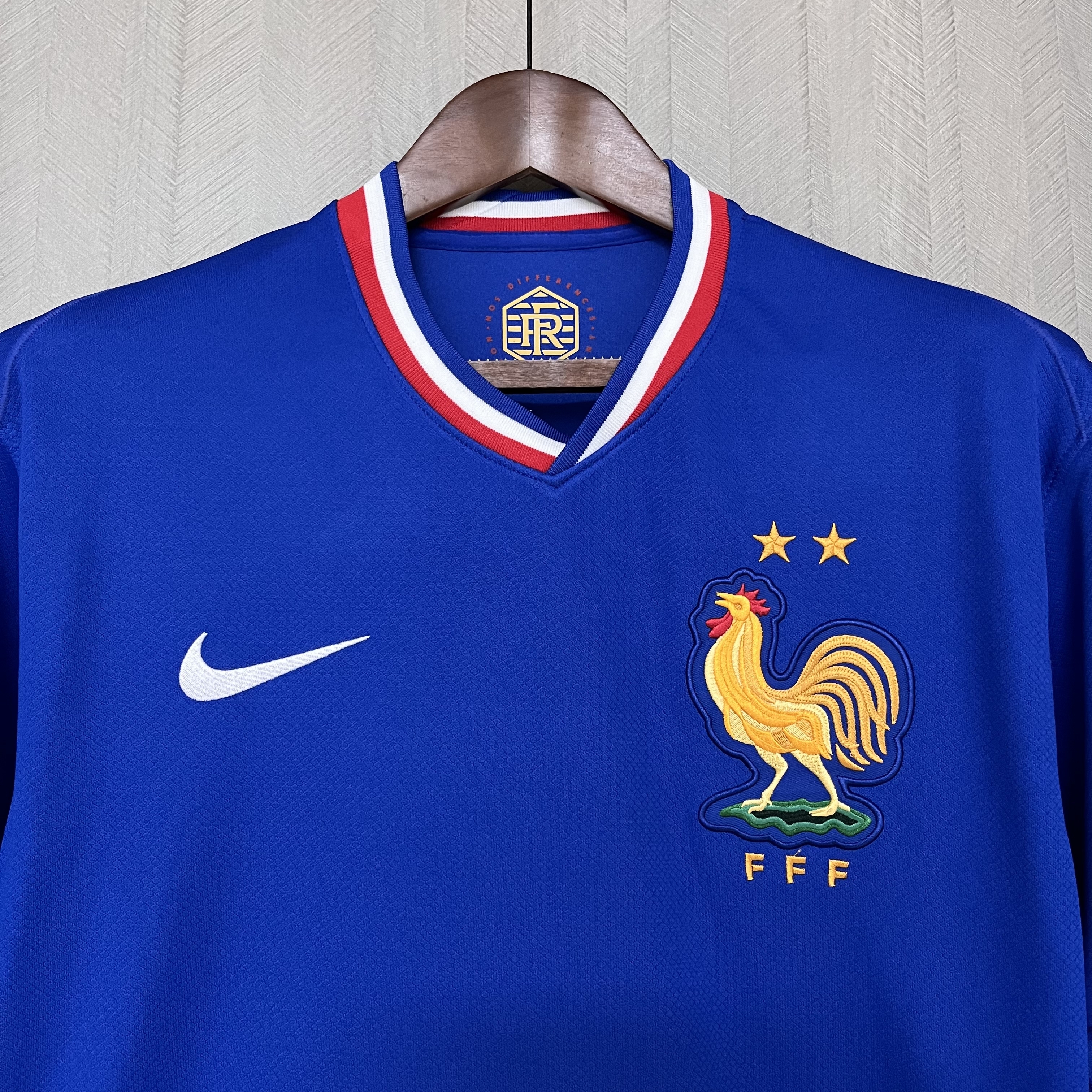 2024-25 France home CAMAVINGA  GRIEZMANN GIROUD MBAPPE DEMBELE T. HERNANDEZ Football jersey
