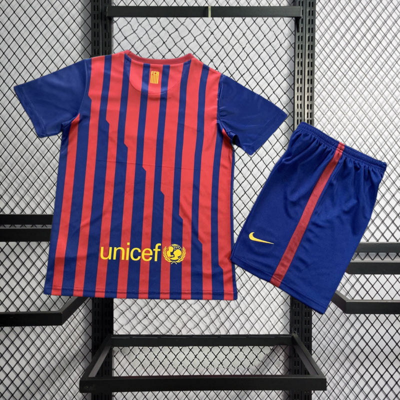 Retro KIDS 2011-12 KIDS Barcelona Home Retro MESSI PIQUE XAVI A.INISTA PUYOL Football jersey DAVID VILLA